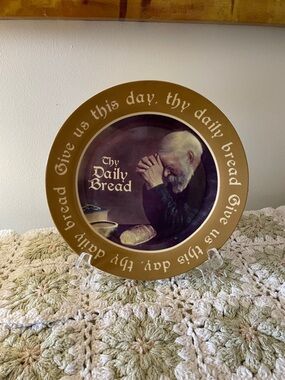 Thy Daily Bread Decorative Prayer Plate Featuring Grace Image 9” Maud Borup